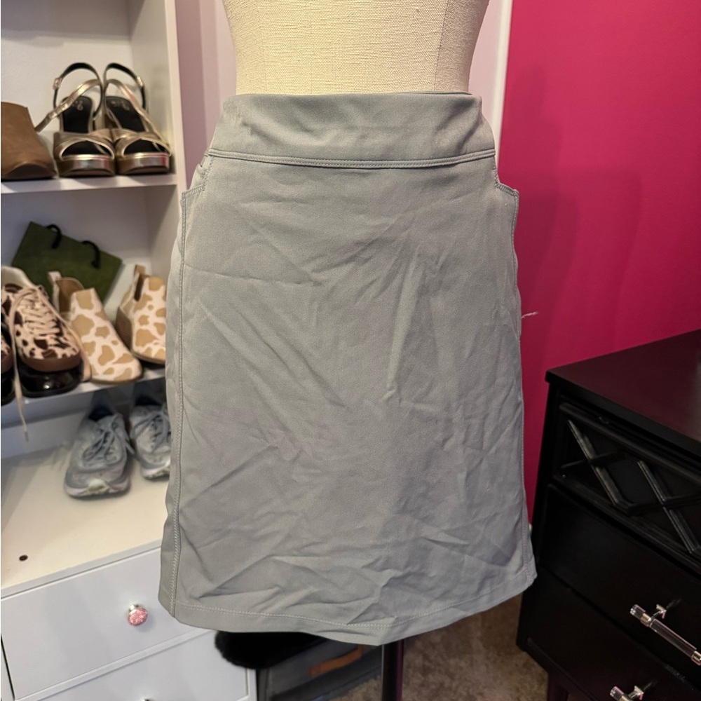 Brand new golf Skirt